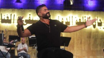 خالد سليم يعانق وجدان الجمهور بصوته في الأمسية الثانية من فعاليات الدورة 33 لمهرجان القلعة (صور)