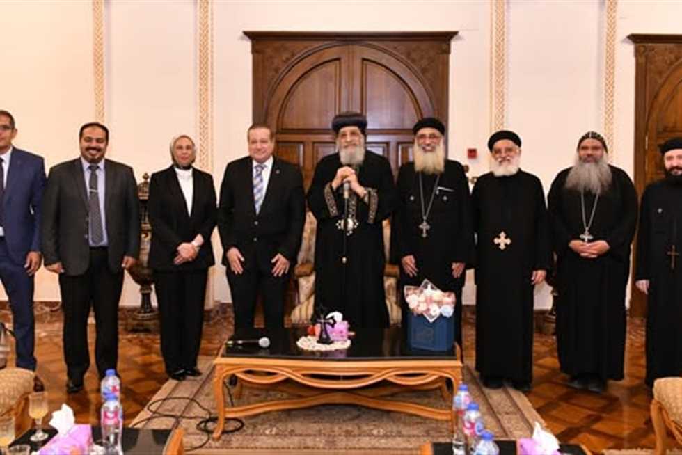 البابا تواضروس يلتقي مجلس إدارة «القومية لضمان جودة التعليم» في الاسكندرية (صور)
