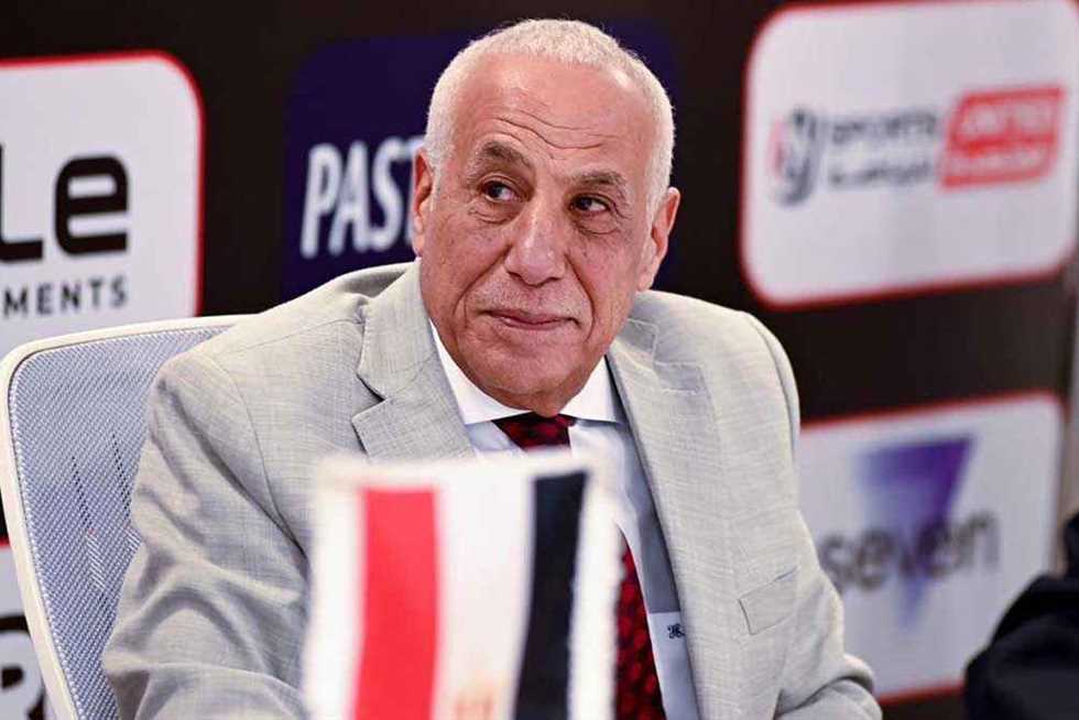 «أمتى دار الزمالك؟».. تامر عبدالحميد يفتح النار على حسين لبيب (فيديو)