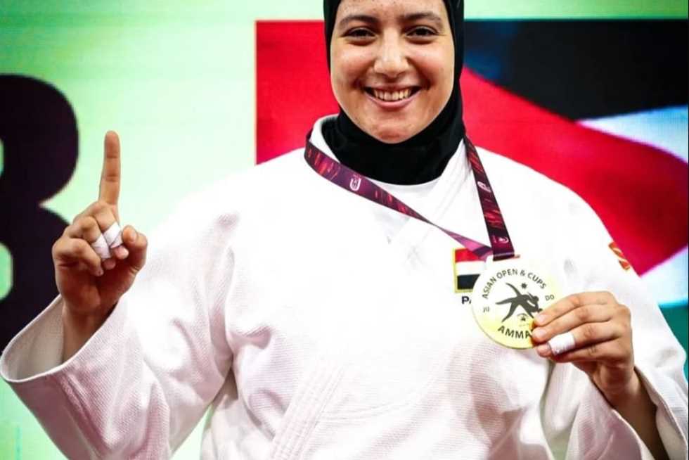 لاعبة منتخب مصر صفا سليمان تتوج بذهبية آسيا للجودو في عمان