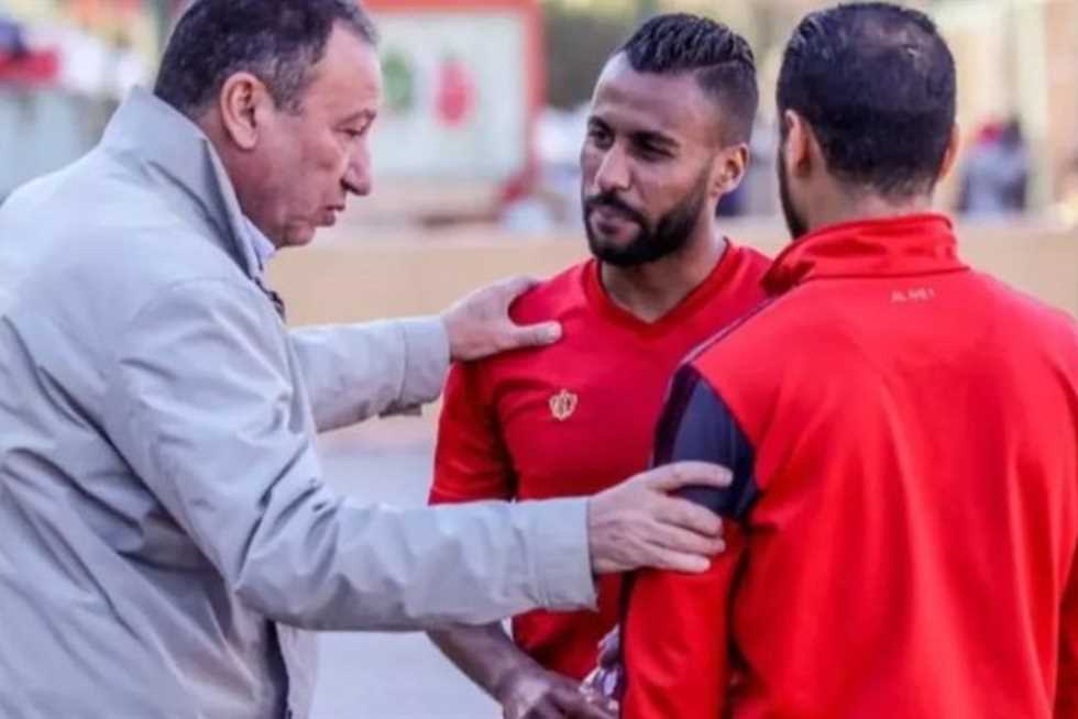 «بعد المبادرة».. كواليس جلسة الخطيب وحسام عاشور وعودته إلى الأهلي (فيديو)