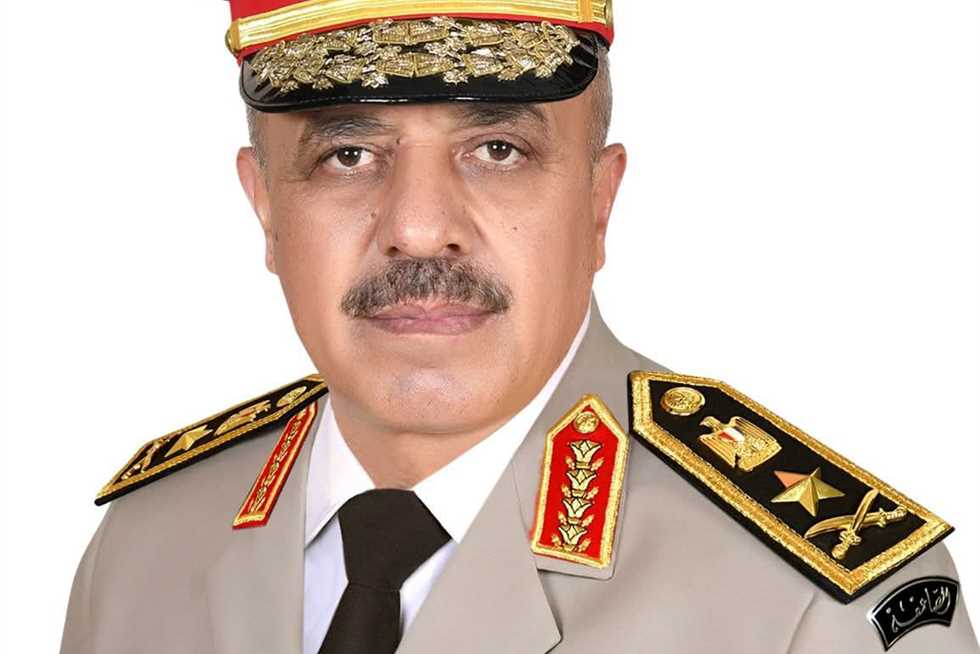 الفريق أحمد خليفة يهنئ رئيس الأركان الجديد للجيش الوطنى الليبي