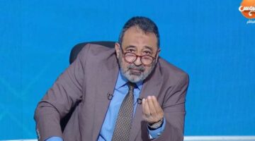 «شوفته بعيني بيشرب شيشة».. مجدي عبدالغني يفضح لاعب مصري بعد تصريحات شيكابالا