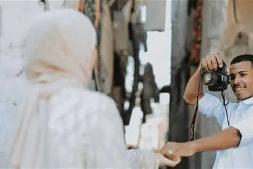 حين يسبق الموت الزفاف.. القصف يطفئ حلم الصحفيين محمد سلامة وهلا عصفور
