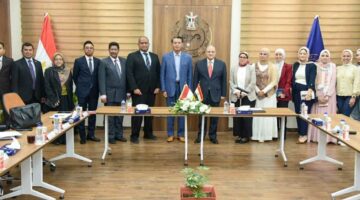 خلال لقائه برئيس هيئة الدواء.. السفير الإندونيسي: مصر شريك رئيسي في بناء صناعة دوائية قوية ومستدامة