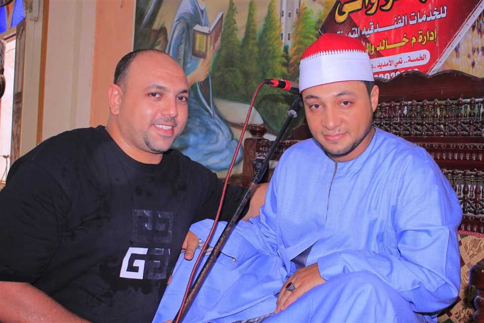 قبل رحيله بأيام.. صور آخر عزاء شارك فيه القارئ الشاب محمد رضا الطنطاوي
