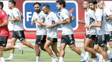 «تصرف مهين».. محسن صالح ينتقد إدارة الأهلي بسبب نجم الفريق