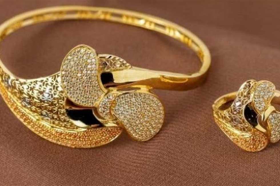 سعر الذهب اليوم الجمعة 29 أغسطس محليا وعالميا.. عيار 21 الآن بعد الزيادة الأخيرة