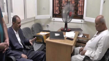 حضرتك بتشتغل إيه هنا؟ حوار بين محافظ سوهاج وموظف وهمي في منشأة حكومية وقرار عاجل ضد مسؤول غائب (فيديو)