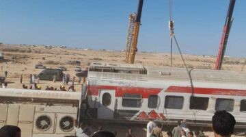 كامل الوزير: «البوجي» قد يكون سبب حادث انقلاب قطار مطروح