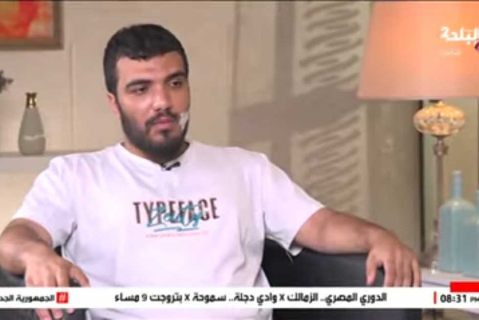 «فقدت الثقة في شكلي بعد الاعتداء».. أول ظهور لطبيب الامتياز المعتدى عليه داخل مستشفى سيد جلال