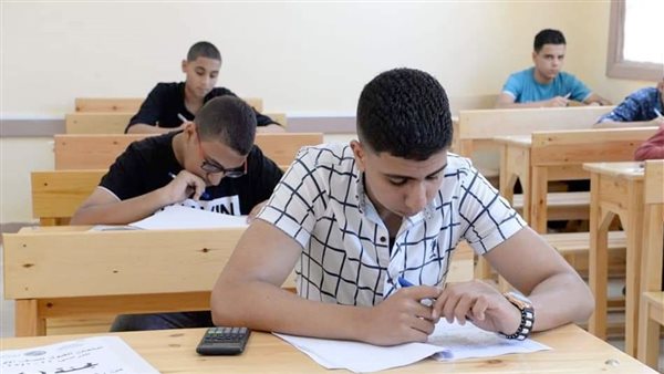 "تعليم القاهرة": لا شكاوى فى امتحانات الدور الثانى للثانوية العامة