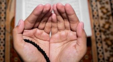 أذكار الصباح اليوم الجمعة 15 أغسطس 2025.. اللهم عافني في بَدَني وسمعي وبصري