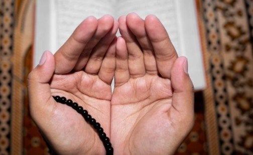 أذكار الصباح اليوم الجمعة 15 أغسطس 2025.. اللهم عافني في بَدَني وسمعي وبصري