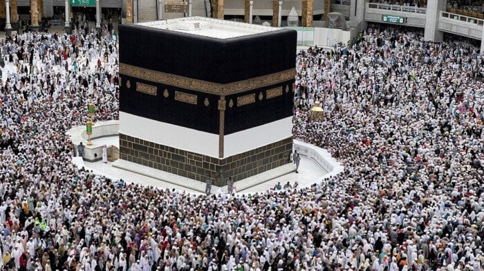 أسعار وبرامج عمرة المولد النبوي 2025