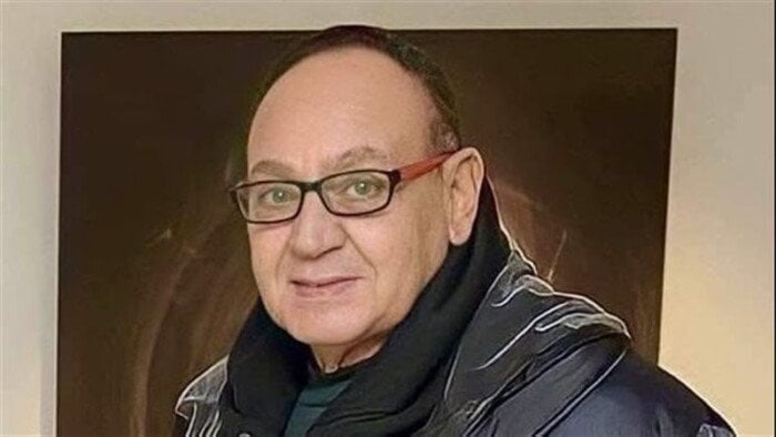 أشرف زكي وإيهاب فهمي أول حضور عزاء يحيى عزمي بالشيخ زايد