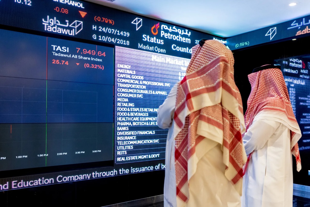 استطلاع: نصف مديري الصناديق يرون السوق السعودية دون قيمتها الحقيقية