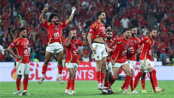 الأهلي يحفز نجمه للتمسك بالفرصة.. تابع التفاصيل