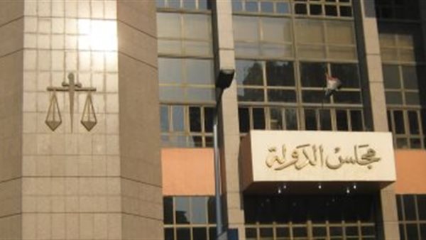الإدارية العليا تؤيد إنهاء خدمة مدرس جامعي عمل بالخارج دون إذن