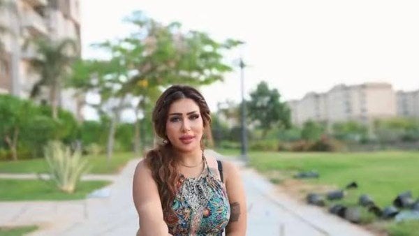 «البلوجر لوليتا» تعترف بتصوير فيديوهات خادشة لسبب لن تتوقعه