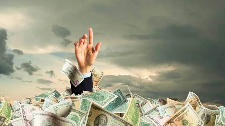 الديون تلتهم 73% من إيرادات مصر.. 1.9 تريليون جنيه فاتورة الفوائد خلال عام