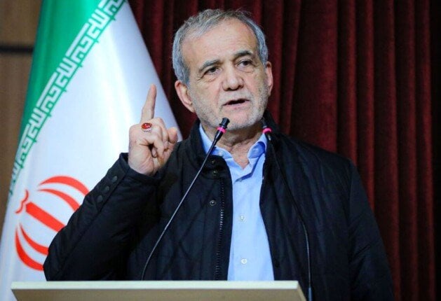 الرئيس الإيراني يزور أرمينيا الإثنين المقبل