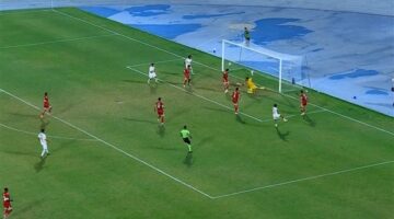 الزمالك يتقدم على مودرن بهدف في الشوط الأول