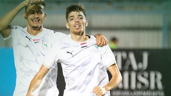 المصري يكتسح كهرباء الإسماعيلية برباعية ويتصدر الدوري مؤقتا