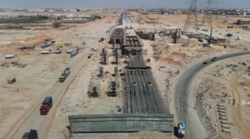 النقل: تقدم تنفيذ خط سكة حديد «الروبيكي – العاشر من رمضان – بلبيس» | صور وفيديو