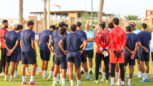 الهداف يعلنها: عودة العلاقات بين الأهلي والمصري في صالح الكرة المصرية