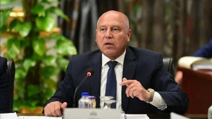 بحضور المحافظ.. كامل الوزير يلتقي المستثمرين الصناعيين في الإسكندرية