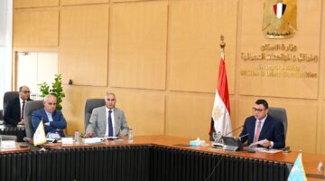 بدء أعمال لجنة متابعة تخصيص سكن الموظفين بالعاصمة الإدارية