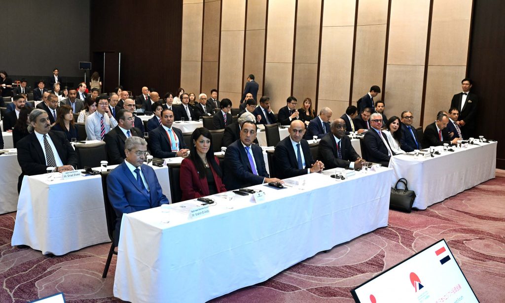 بعائد استثماري كبير.. الحكومة توقع 12 اتفاقية وخطاب نوايا مع اليابان في قطاعات استراتيجية عديدة