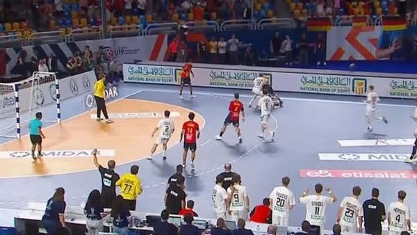بعد مباراة ماراثونية.. منتخب ألمانيا بطلا لبطولة العالم للناشئين لليد على حساب إسبانيا