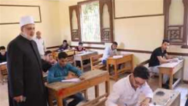 تبدأ الاثنين.. الأزهر ينهي استعداداته لامتحانات الدور الثاني للشهادة الثانوية