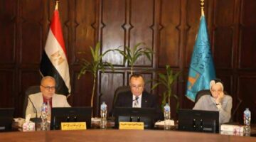 جامعة الإسكندرية تناقش مفهوم النشر العلمي وبعض التعديلات المقترحة على مقرر الذكاء الاصطناعي