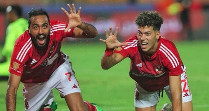 جهاز منتخب مصر يتواصل مع إمام عاشور لحسم موقفه من معسكر سبتمبر