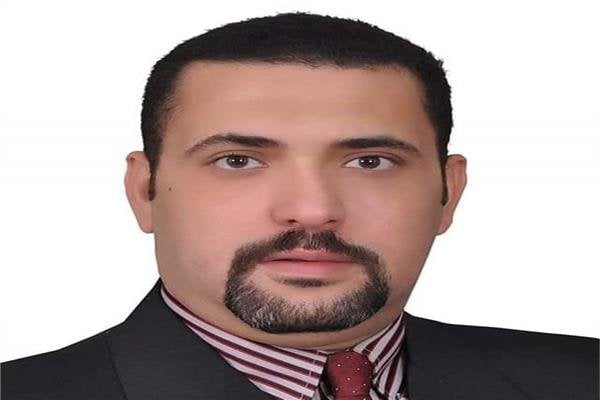 حازم المنوفي: قرار خفض الفائدة خطوة إيجابية لدعم الاقتصاد والتخفيف عن المواطن