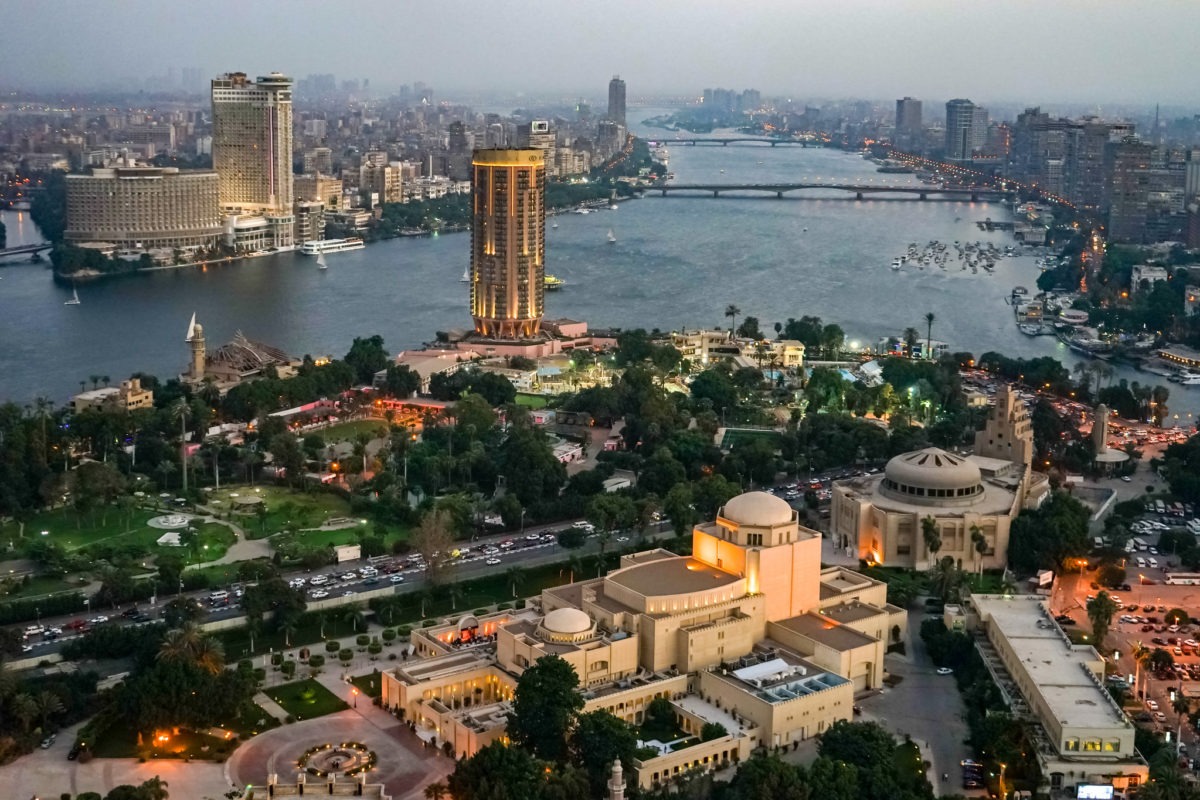 دويتشه بنك يتوقع نمو الاقتصاد المصري بنسبة 4.8% في 2025/2026