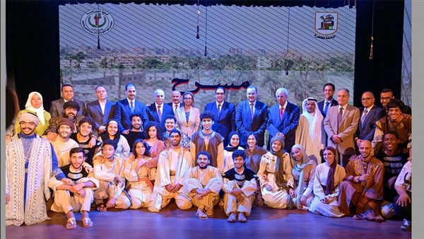 رئيس جامعة القاهرة يفتتح أعمال تطوير مسرح ومدرج كلية الزراعة