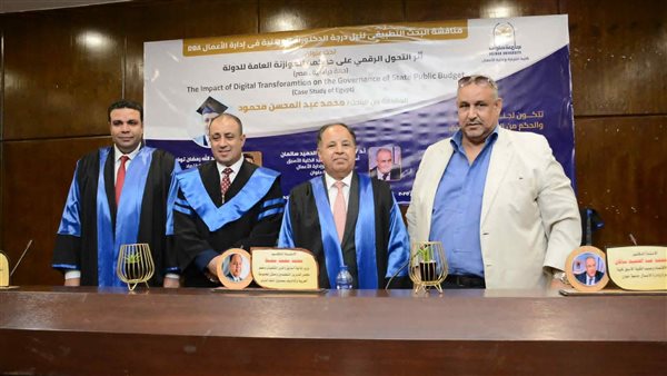 رئيس جامعة حلوان يستقبل الدكتور محمد معيط وزير المالية السابق