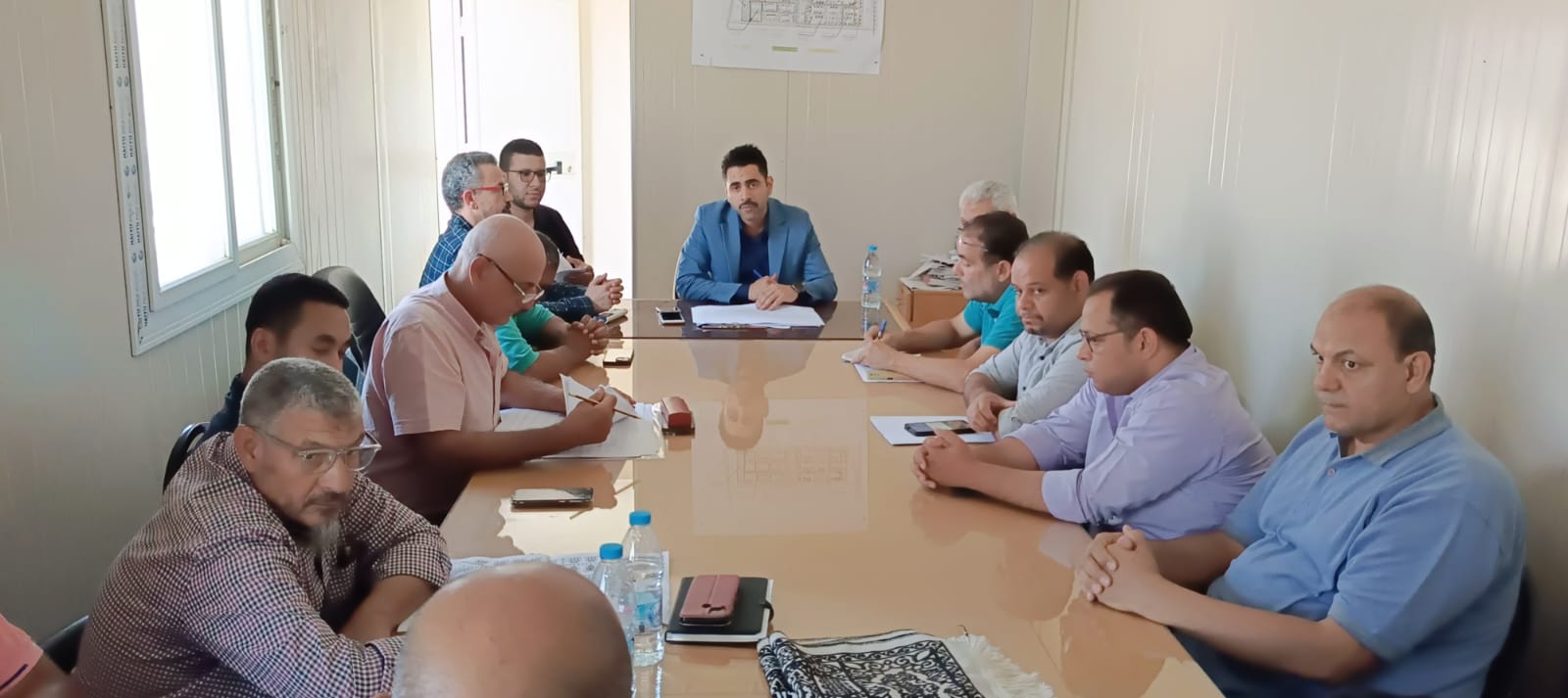 رئيس مدينة العبور الجديدة يلتقي الشركات المنفذة لمشروعات الإسكان ويشدد على سرعة التنفيذ