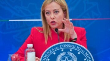 رئيسة وزراء إيطاليا: ندين القتل غير المبرر للصحفيين ورد فعل إسرائيل تجاوز الحد
