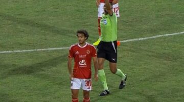 رابطة الأندية تعلن عقوبة محمد هاني بعد طرده مع الأهلي