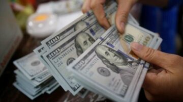 سعر الدولار مقابل الجنيه المصري اليوم الإثنين 18 أغسطس 2025