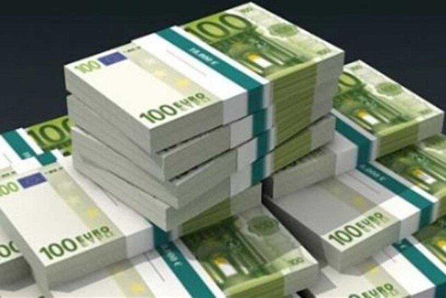 سعر اليورو في مصر اليوم الاثنين 11 أغسطس 2025