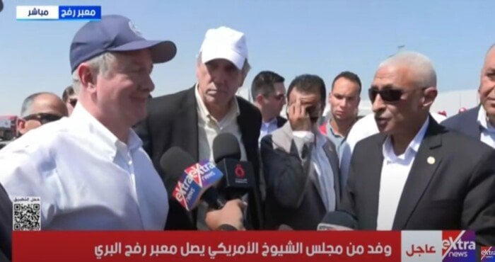 شهادة من الميدان.. محافظ شمال سيناء يضع وفد الشيوخ الأمريكي أمام واقع غزة
