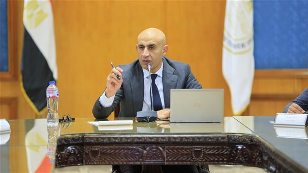 ضوابط مد الخدمة للمعلمين بعد التصديق على قانون التعليم