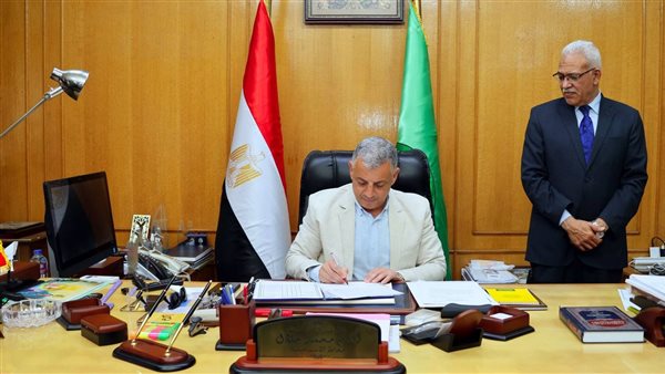 عاجل| محافظ الإسماعيلية يعتمد نتيجة التنسيق.. 224 درجة للقبول بالثانوي العام