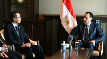 على هامش قمة “تيكاد 9”.. رئيس الوزراء يلتقي المدير التنفيذي لمنظمة اليابان للتجارة الخارجية